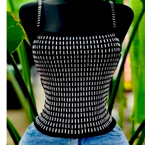 Tops - Beautiful blouse in black or red color. 
From S to L.